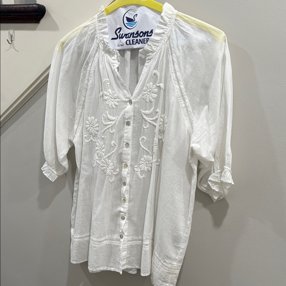 100% cotton JP and Mattie white embroidered blouse